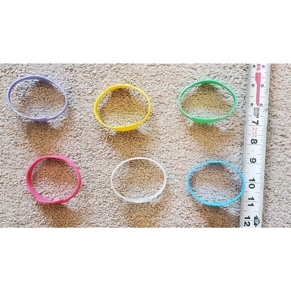 Baby Bottle Labels for Daycare - 6 Multi-Colored Panda-Shaped Silicone Labels - Picture 11 of 11